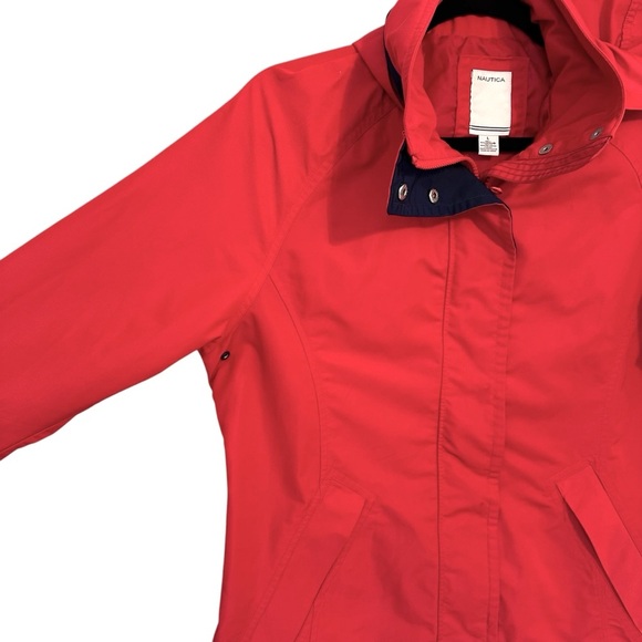 Nautica J Class Red‎ Hooded Windbreaker Jacket Women’s L Logo Sleeve 2010s Y2K - Picture 5 of 15